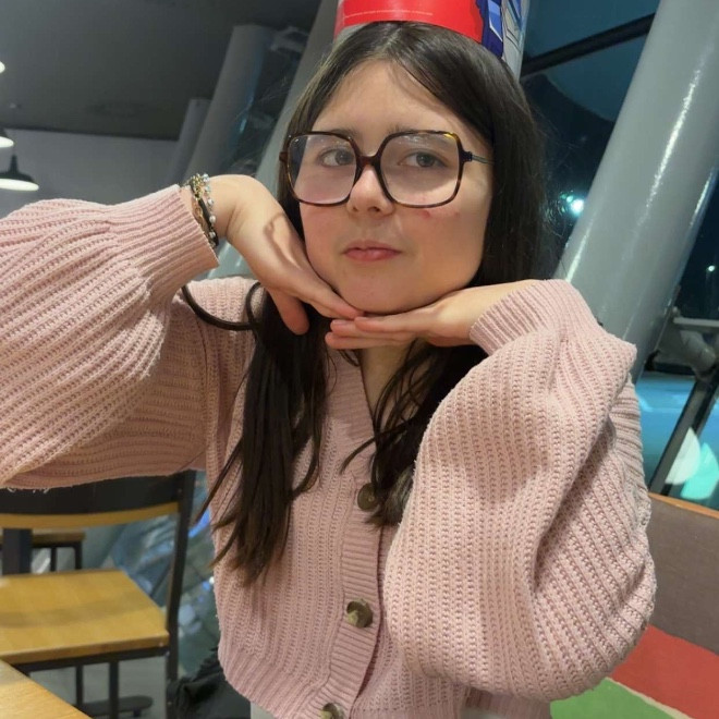 Louna De Clercq